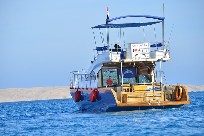 Private Boat Snorkeling Trip And Lunch Up To 10 Pax From Hurghada - Confirmation and Accessibility