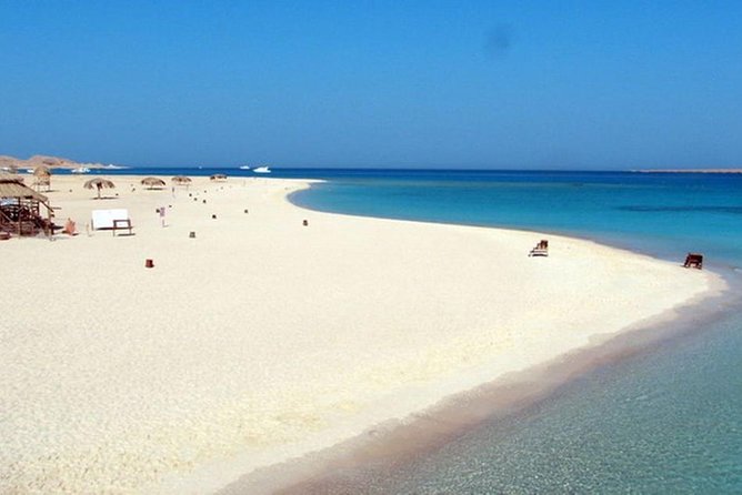 Private Boat Snorkeling Trip And Lunch Up To 10 Pax From Hurghada - Hotel Pickup and Drop-off