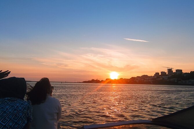 Private Boat Tour 1h30m With Sunset Option, Group Price up to 6px - Additional Information