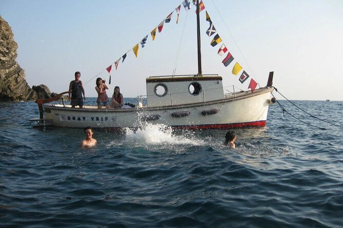 Private Boat Tour Along the Cinque Terre - Indulging in Local Delicacies