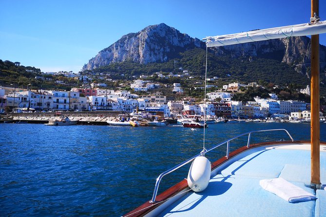 Private Boat Tour Around Capri With Classy Gozzo - Since You Asked
