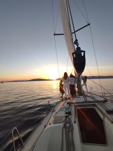 Private Boat Tour, Barcelona, Badalona : Drinks and Snacks! - Customizable Occasions and Celebrations