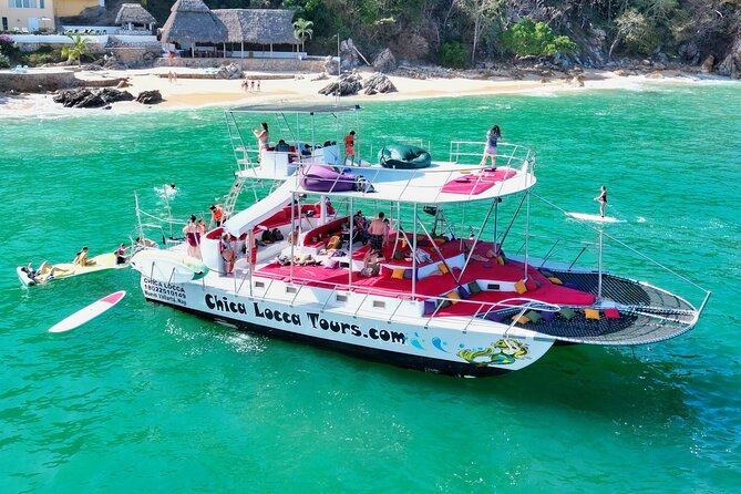 Private Boat Tour ChicaFUN1 Waterslides 65 Yacht [All Inclusive] - Included Amenities