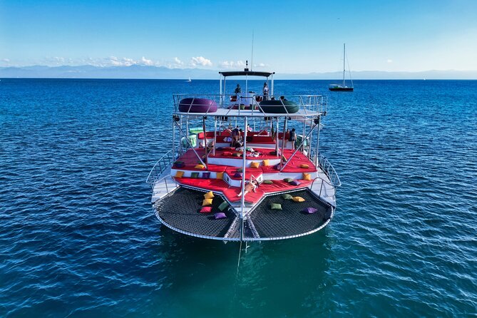 Private Boat Tour ChicaFUN1 Waterslides 65 Yacht [All Inclusive] - Gratuities and Reviews