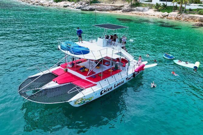 Private Boat Tour ChicaFUN3 Waterslides 45 Yacht [All Inclusive] - Meeting and Pickup