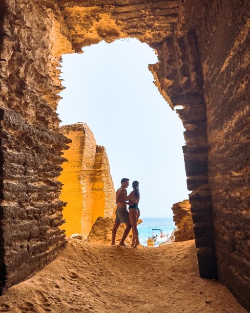 Private Boat Tour Favignana and Levanzo - Itinerary Highlights