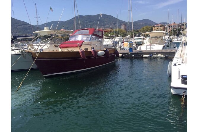 Private Boat Tour From La Spezia to the 5 Terre - Included Lunch and Beverages