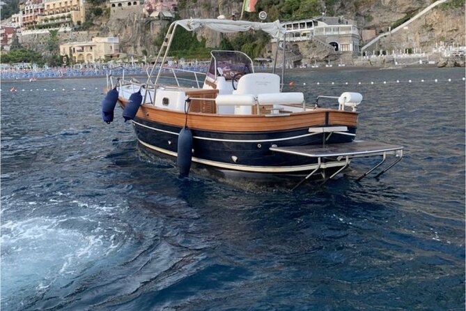 Private Boat Tour From Positano to the Amalfi Coast With Drinks - Stunning Views and Landmarks