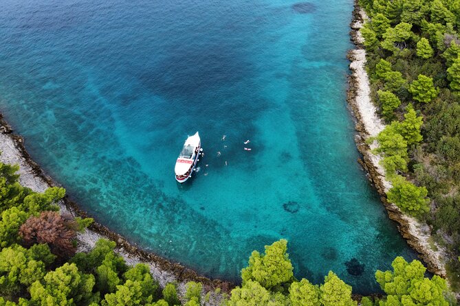 Private Boat Tour From Split - Captains Tailor-Made Route - Snorkeling and Onboard Amenities