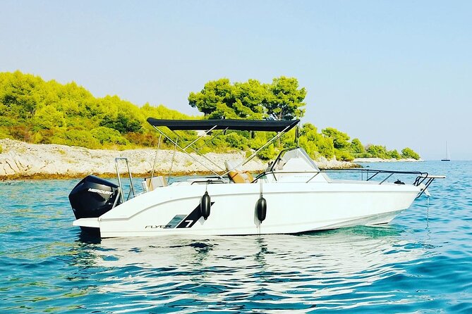Private Boat Tour Half-Day,Blue Lagoon & 2 Islands From Split - Tour Activities