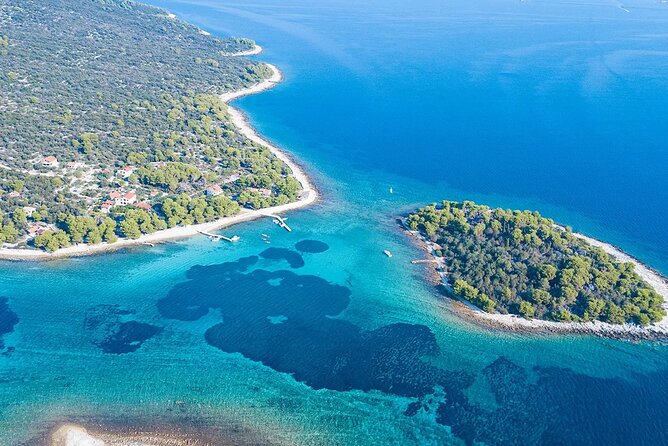 Private Boat Tour Half-Day,Blue Lagoon & 2 Islands From Split - Accessibility and Participation