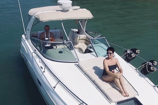 Private Boat Tour in Miami - Onboard Amenities