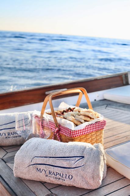 Private Boat Tour in Portofino Coast and 5 Terre - Important Information and Customization