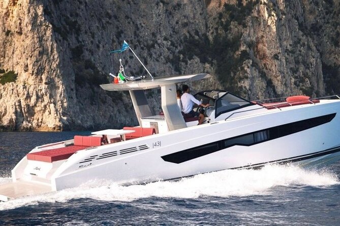 Private Boat Tour of the Island of Capri, Caves, Faraglioni - Practical Tips and Notes