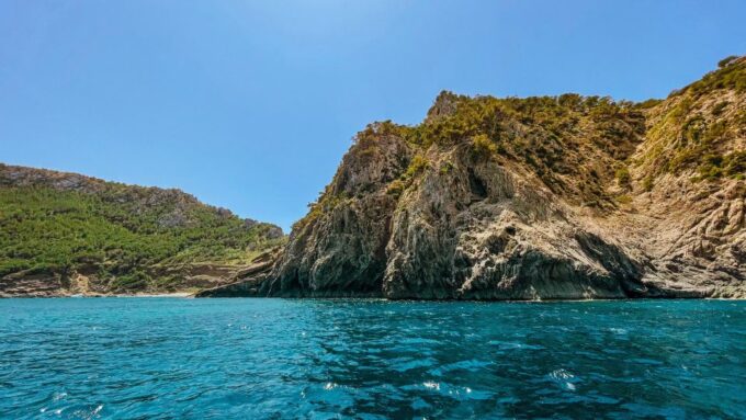 Private Boat Tour Sailing the North Coast of Mallorca - Paella Service
