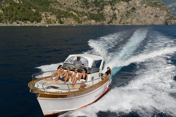 Private Boat Tour To Capri Departing From Positano - Handling Inclement Weather