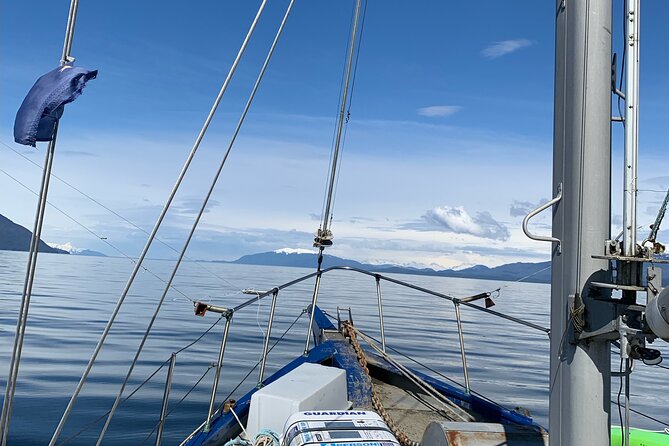 Private Boat Tour to Hot Springs in Alaska - Booking and Cancellation