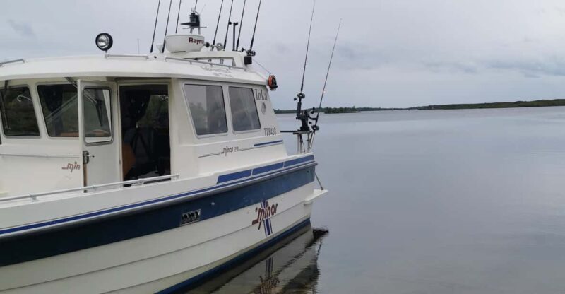 Private Boat Tour to Ivalo River & Lake Inari, Including BBQ - Experience Highlights