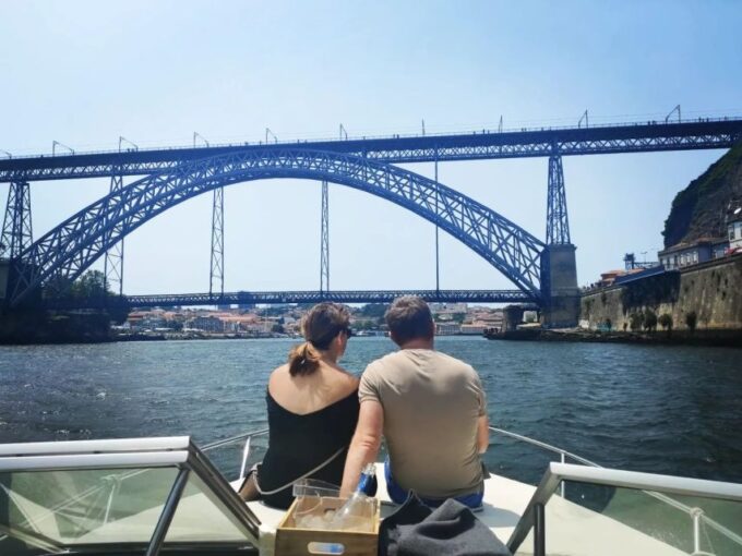 Private Boat Tour to Ponte D. Luís 1h, Group Price up to 6px - Contact Information