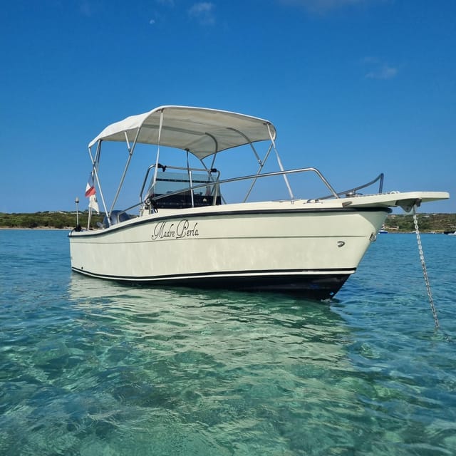 Private Boat Tour to the Strait of Bonifacio With Aperitif - Onboard Experience