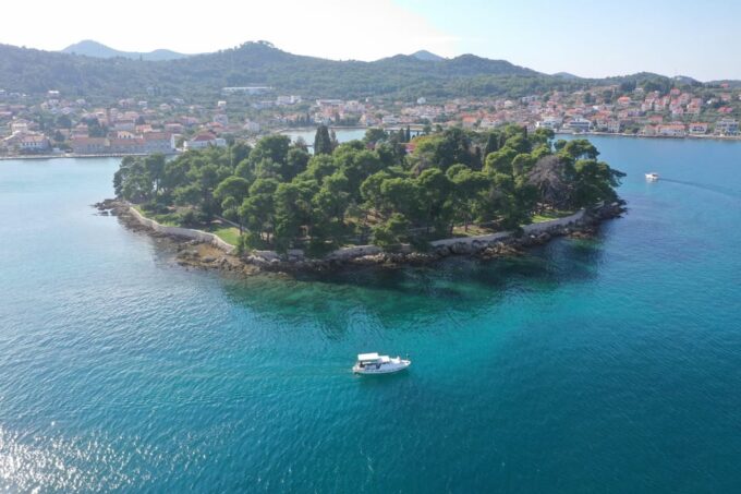 Private Boat Tour With Refreshing Drinks Zadar - Booking and Payment Options