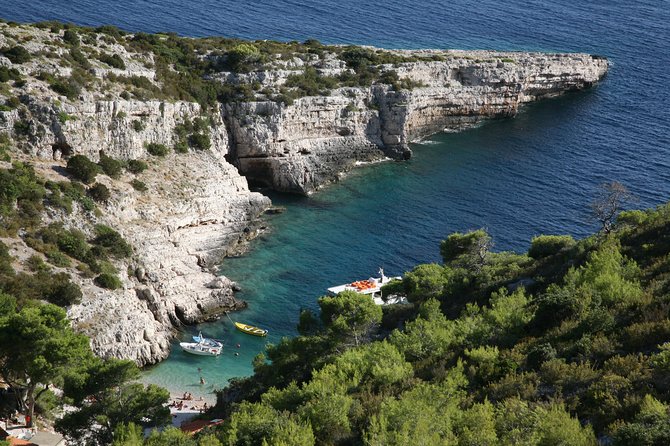Private Boat Tours and Transfers - Finding Hidden Bays and Beaches