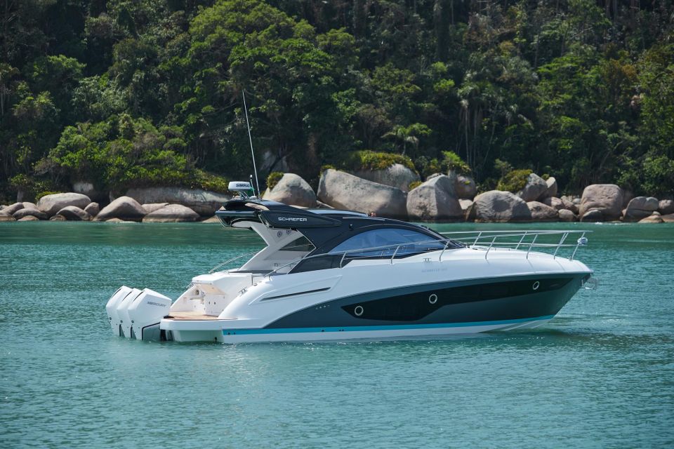 Private Boat Tours in Balneário Camboriú and Region - Boat and Captain