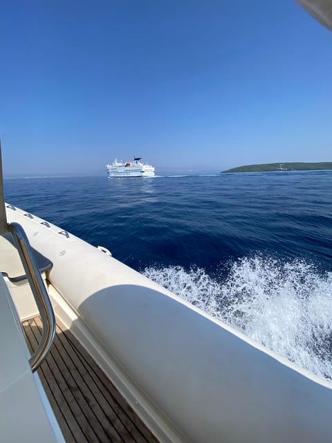 Private Boat Transfer From Split Airport to Island Vis - Frequently Asked Questions