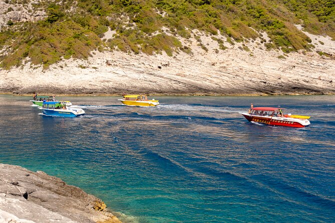 Private Boat Transfer Split - Hvar - Capacity and Pricing