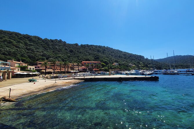 Private Boat Trip Around the Island of Port Cros. - Experiencing the French Riviera