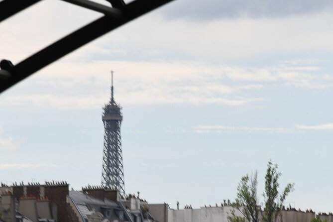 Private Boat Trip in Paris - Exploring Paris by Boat