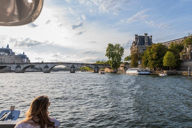 Private Boat Trip in Paris - Highlights of the Experience