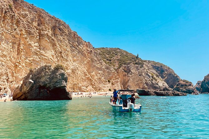 Private Boat Trip to the Secret Beaches of Arrábida and Caves - Discovering the Mesmerizing Caves