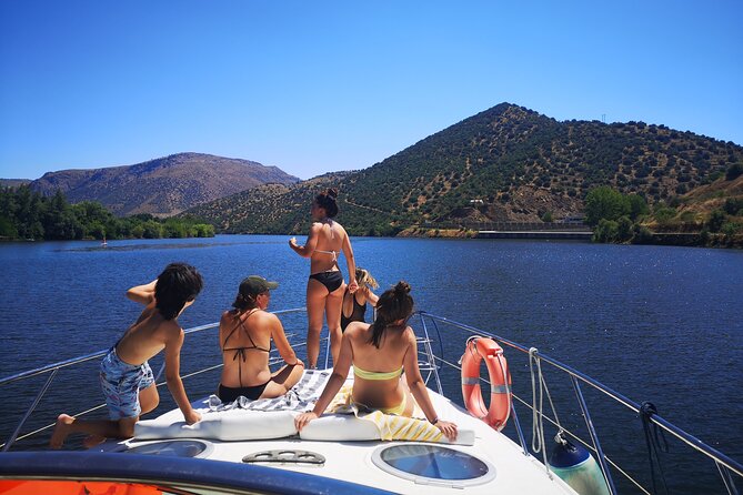 Private Boat Trip With Lunch in a Typical Restaurant - Additional Information