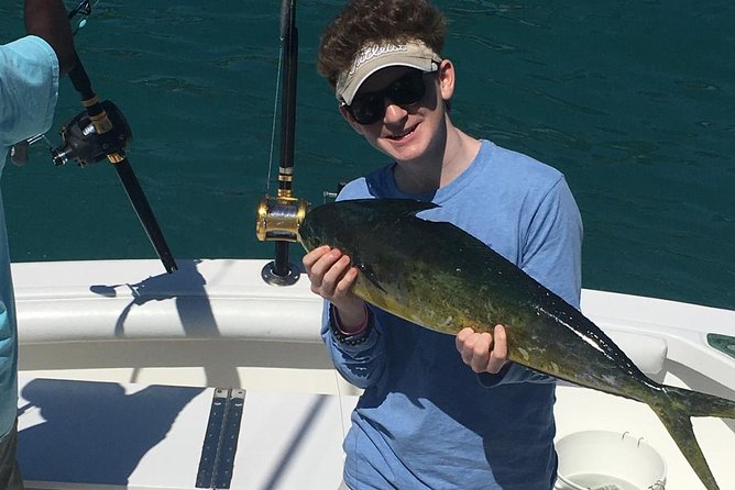 Private Boating Adventure for Snorkeling or Fishing in Nassau - 31FT Boat - Customizable Itinerary
