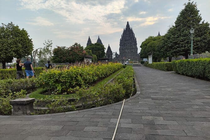 Private Borobudur Heritage Tour Merapi Jeep & Prambanan Temple - Exploring Java’s Cultural Treasures: A Detailed Breakdown