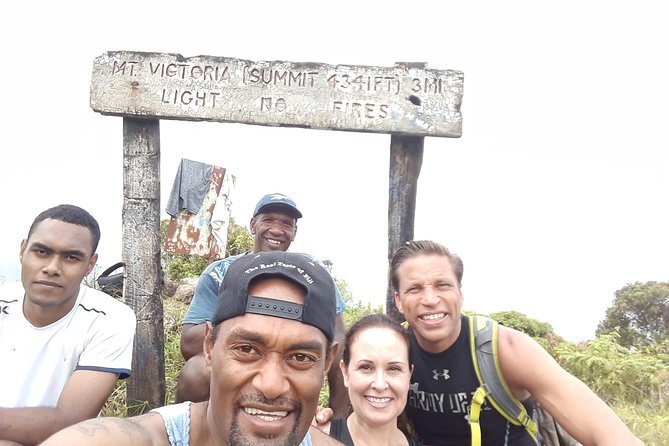 Private Breathtaking Mnt Victoria Day Trek - Pickup and Drop-off Details