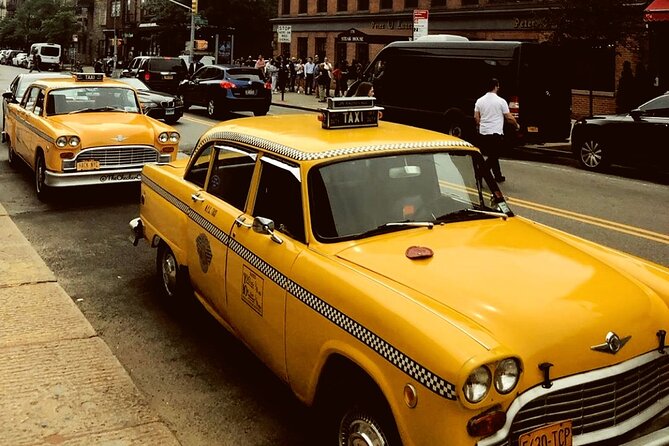 Private Brooklyn Pizza Tour by Vintage NYC Taxi Cab - Customized Tours for a Unique Experience