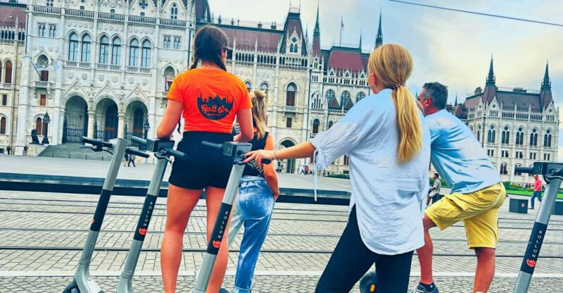 PRIVATE Budapest: Guided E-Scooter Tour - Safety and Equipment