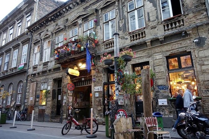 Private Budapest Ruin Bar Tour With Local Drinks & Street Food - Pricing and Inclusions