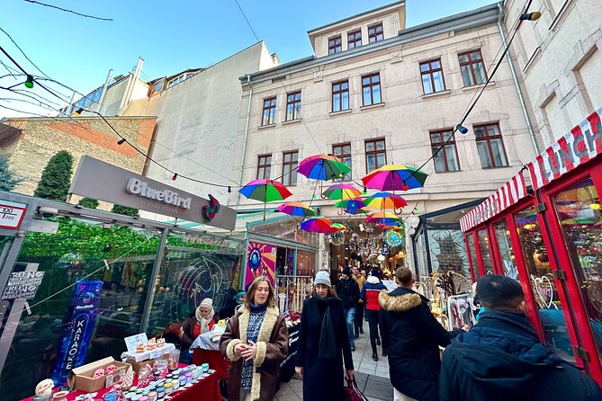 Private Budapest Street Art Tour With Local Expert - Vibrant Street Art