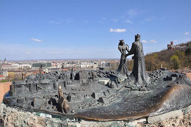 Private Budapest Walking Tour - 4 Hours - Architecture and Landmarks