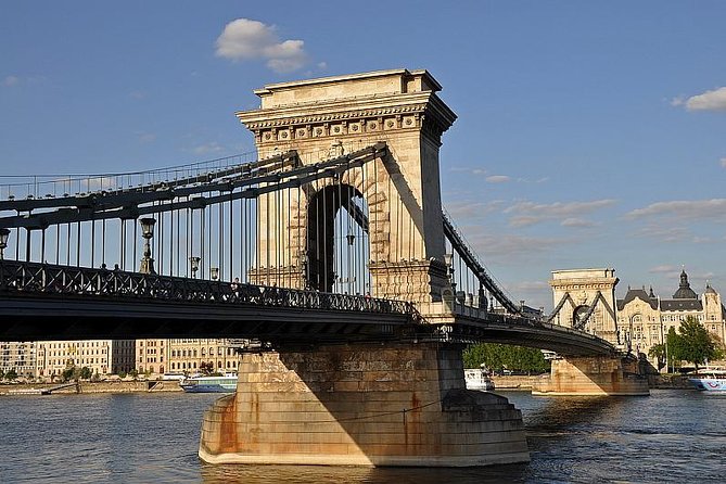Private Budapest Walking Tour - 4 Hours - Private Tour Experience