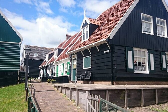 Private Bus or Car Tour Volendam (Fishing Village) 4hrs 1-15 Pers - Accessibility and Requirements
