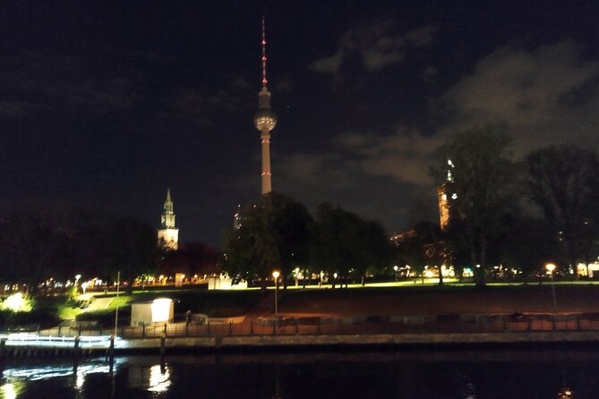 Private By Night or Evening (Multi)Berlin Rickshaws(each 2 Pers) - Key Points