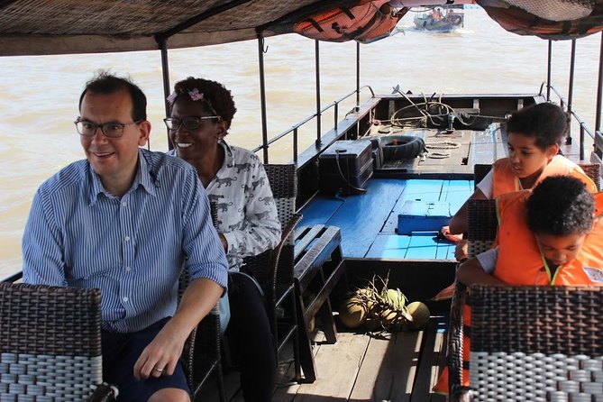 Private Cai RăNg Floating Market 1 Day Tour - Exclusions