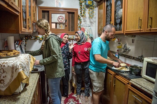 Private Cairo: Home Cooked Experience With a Local Family - Inclusions and Meeting Point
