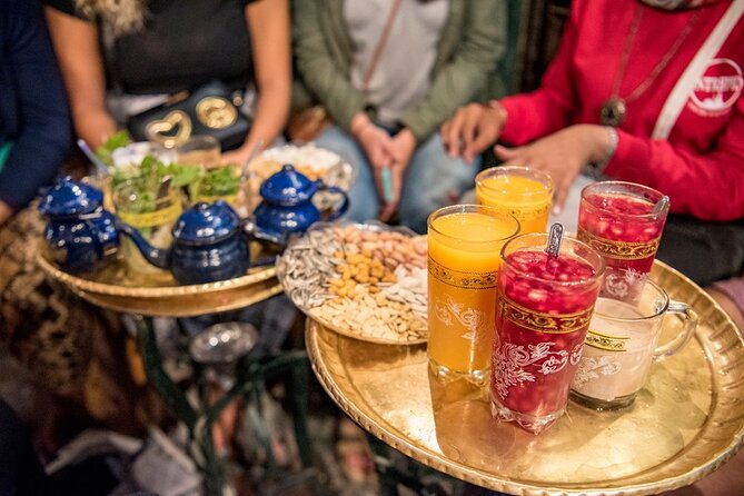 Private Cairo: Home Cooked Experience With a Local Family - Traditional Kitchen Setup and Ingredients