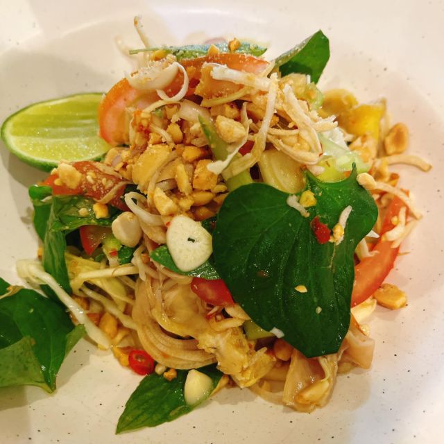 Private Cambodia Cooking Class & Floating Village Tour - Cooking Class Experience