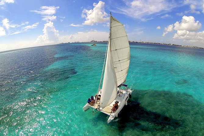 Private Cancun to Isla Mujeres Catamaran Cruise With Open Bar - Unlimited Drinks and Beverages